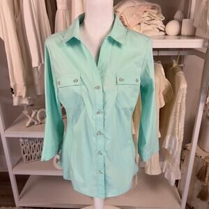 Zac & Rachel women's size medium soft green stretch knit button up casual #2762